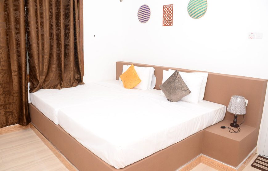 Alizeti Room (Room No. 4)
