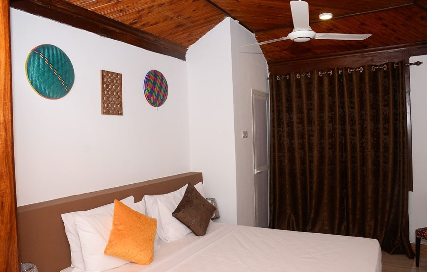 Waridi Room (Room No 2)